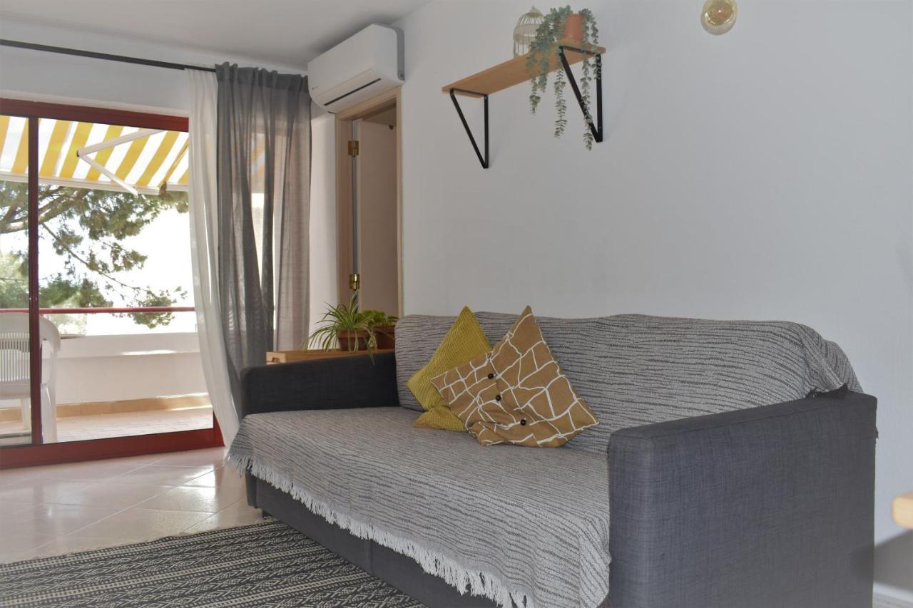 Apartamento Caroni Vilamoura Exteriör bild