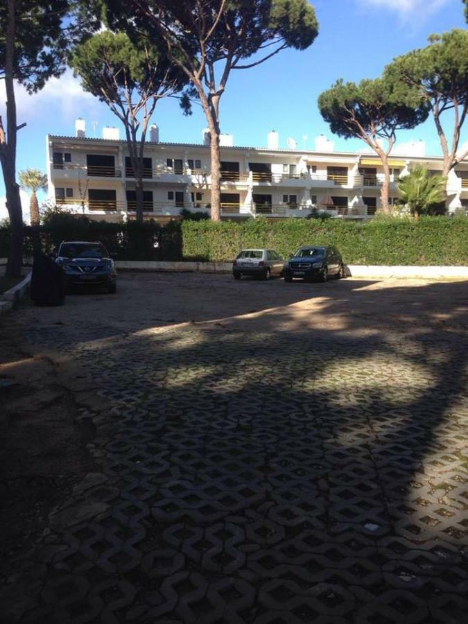 Apartamento Caroni Vilamoura Exteriör bild